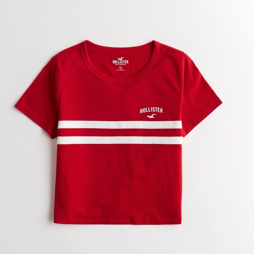 Hollister Red Crop top Tee Shirt Women’s
